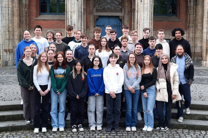 Gruppenfoto der Teilnehmer and Bundeswettbewerb Fremdsprachen